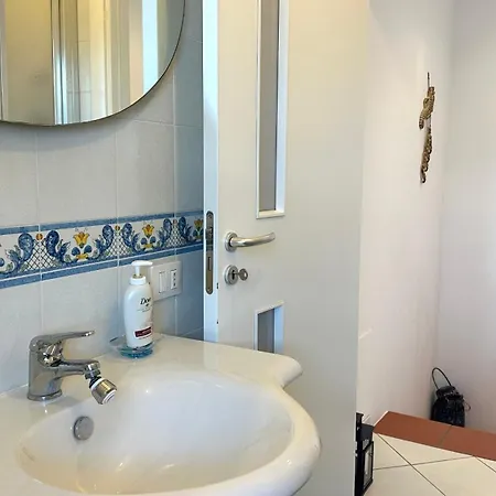 P047 - Porto Recanati, Bilocale Con Giardino E Terrazzo